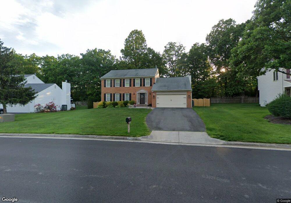 8510 Chase Glen Cir, Fairfax Station, VA 22039 - photo 1