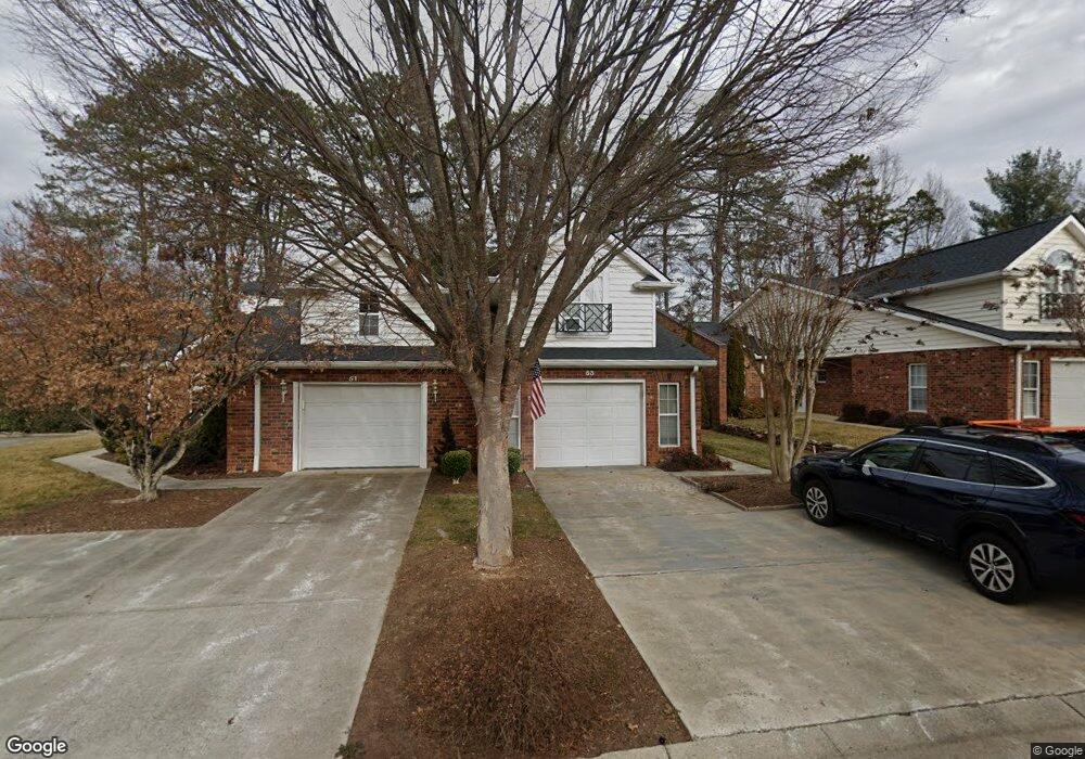 53 Lake Pointe Cir, Hendersonville, NC 28792 - photo 1