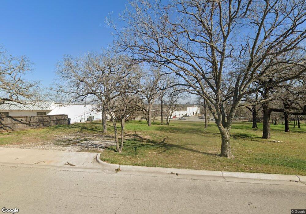 921 Eureka St, Weatherford, TX 76086 - photo 1