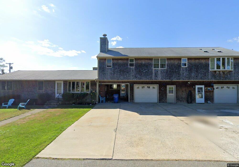66 Ellery Ave, Middletown, RI 02842 - photo 1
