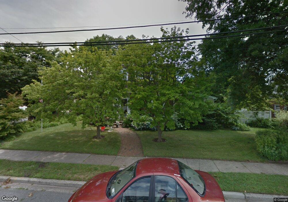 258 Roosevelt Ave, Franklin Square, NY 11010 - photo 1