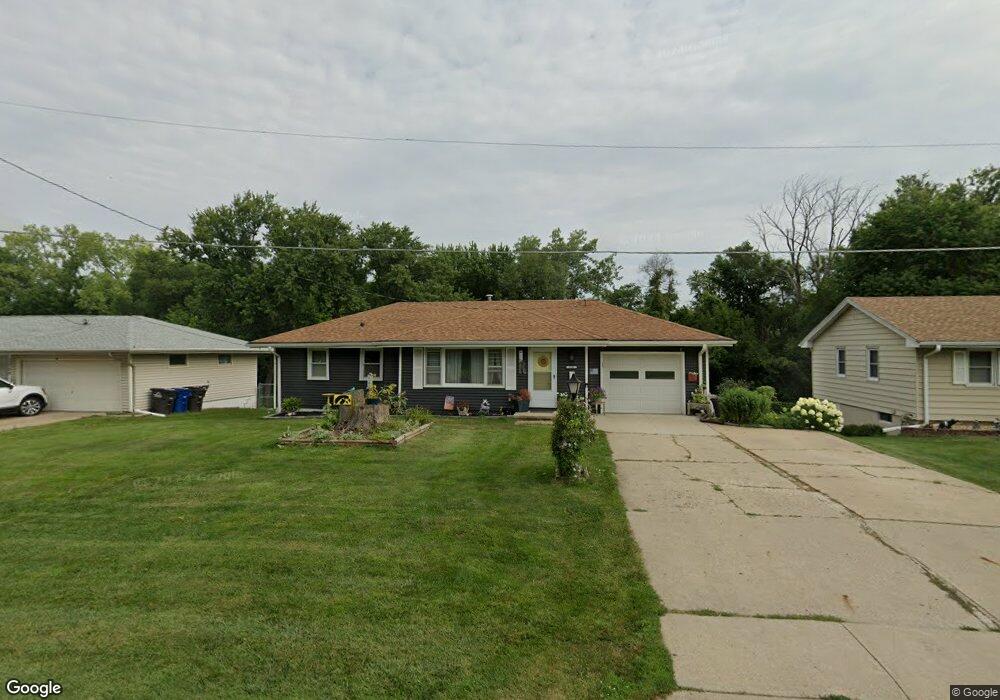 1707 Kenyon Ave, Des Moines, IA 50315 - photo 1