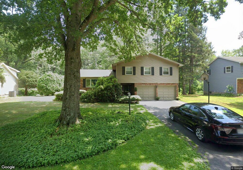 1214 Hempstead Rd, Schenectady, NY 12309 - photo 1