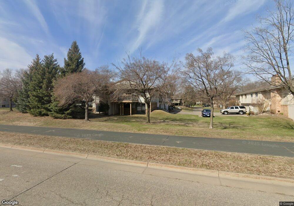 6906 Ives Ln N, Maple Grove, MN 55369 - photo 1