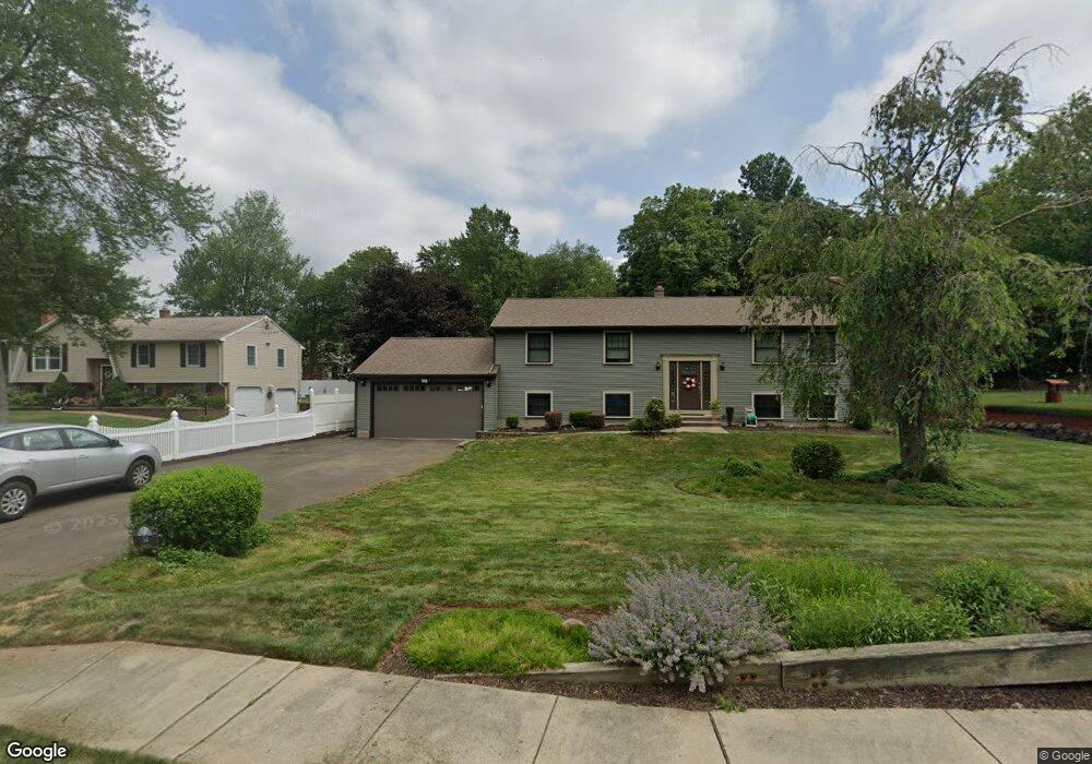 34 Grieb Rd, Wallingford, CT 06492 - photo 1