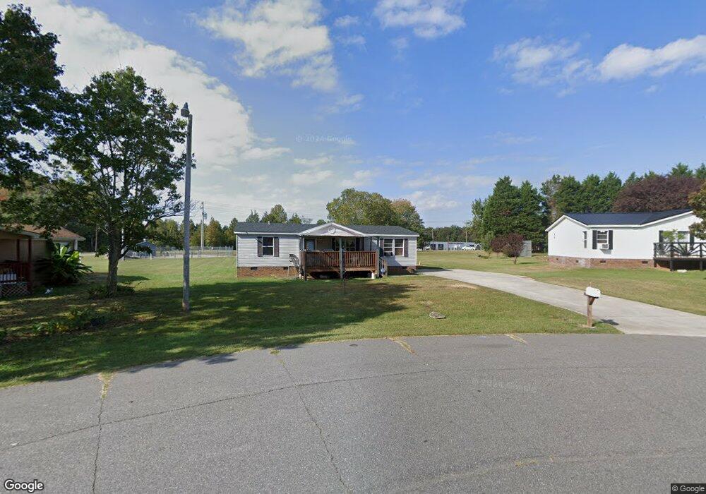 114 Bentbrook Rd, Statesville, NC 28677 - photo 1