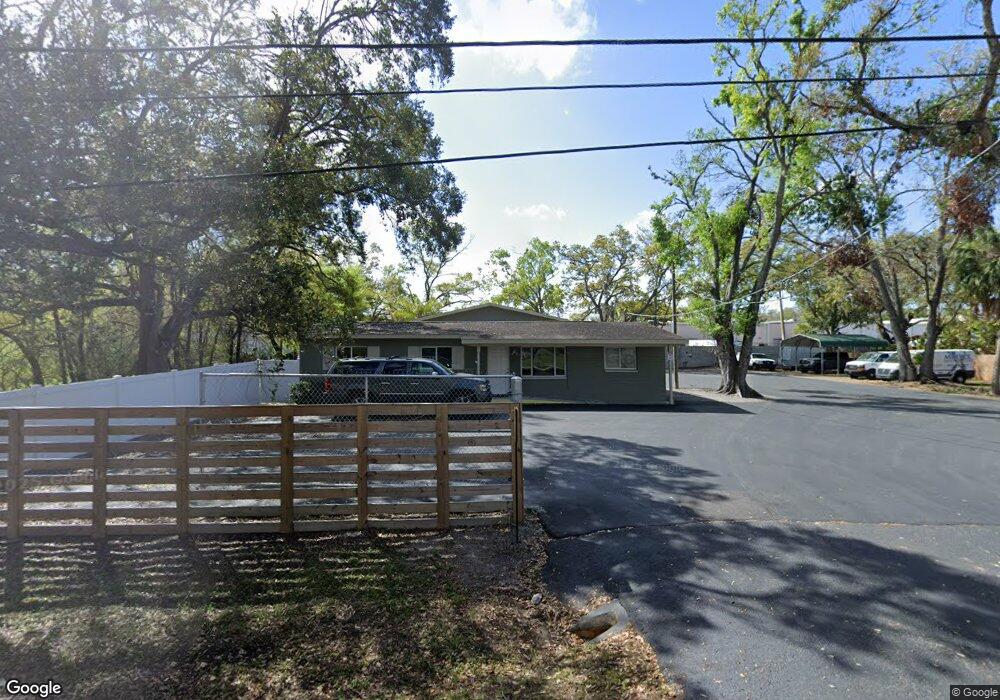 10225 E Columbus Dr, Tampa, FL 33619 - photo 1