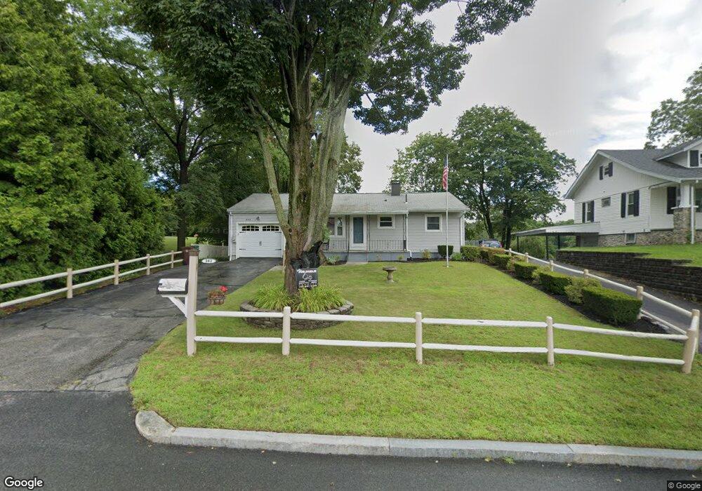 343 Nursery Ave, Woonsocket, RI 02895 - photo 1