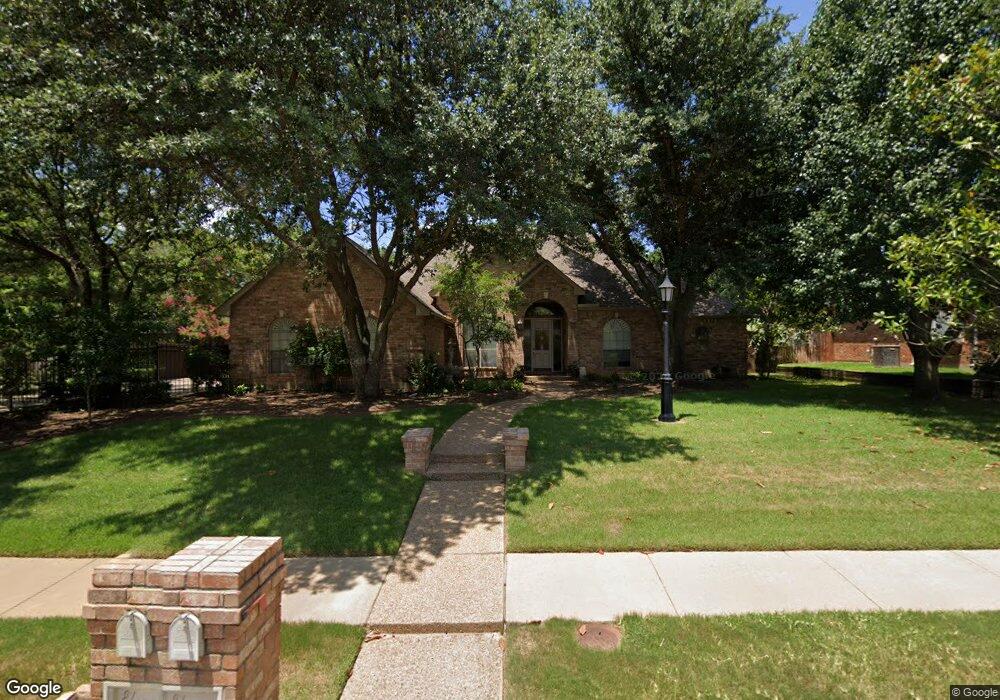 11 Royal Oaks Cir, Denton, TX 76210 - photo 1