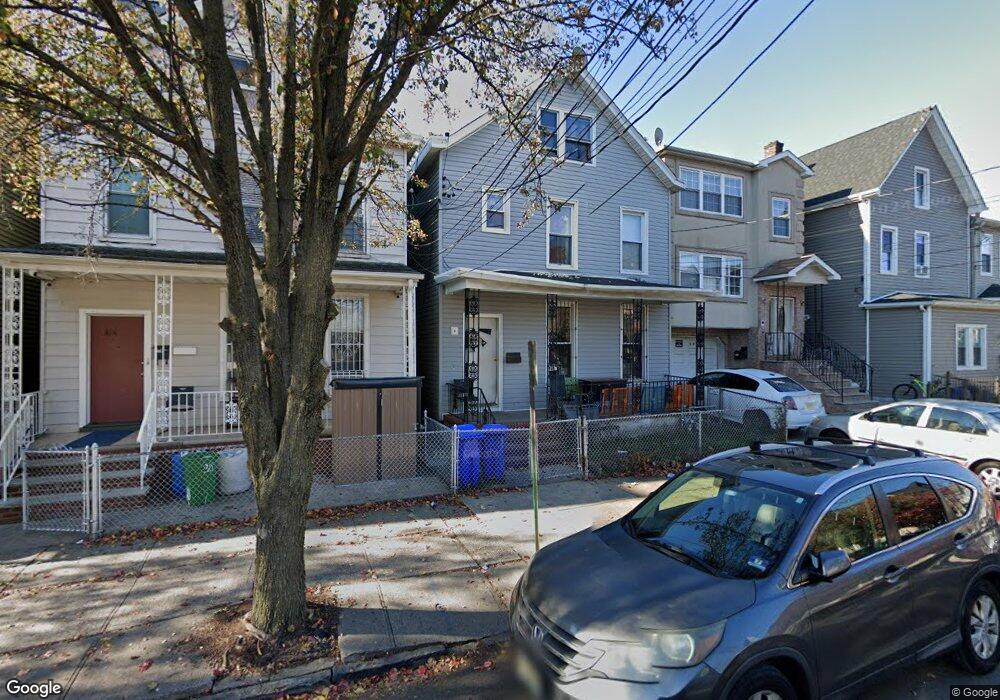 318 Franklin St, Elizabethport, NJ 07206 - photo 1