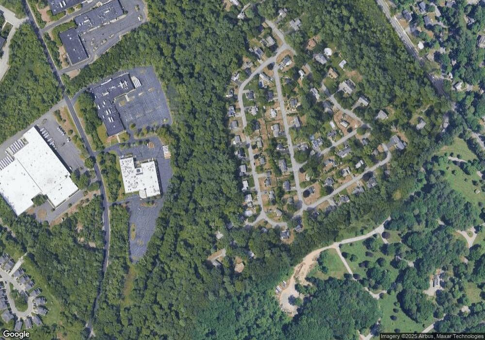 15 Curve St unit A, Bedford, MA 01730 - photo 1