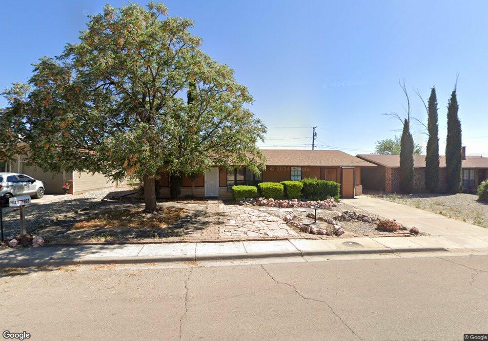 902 Santa Cruz Dr, Alamogordo, NM 88310 - photo 1