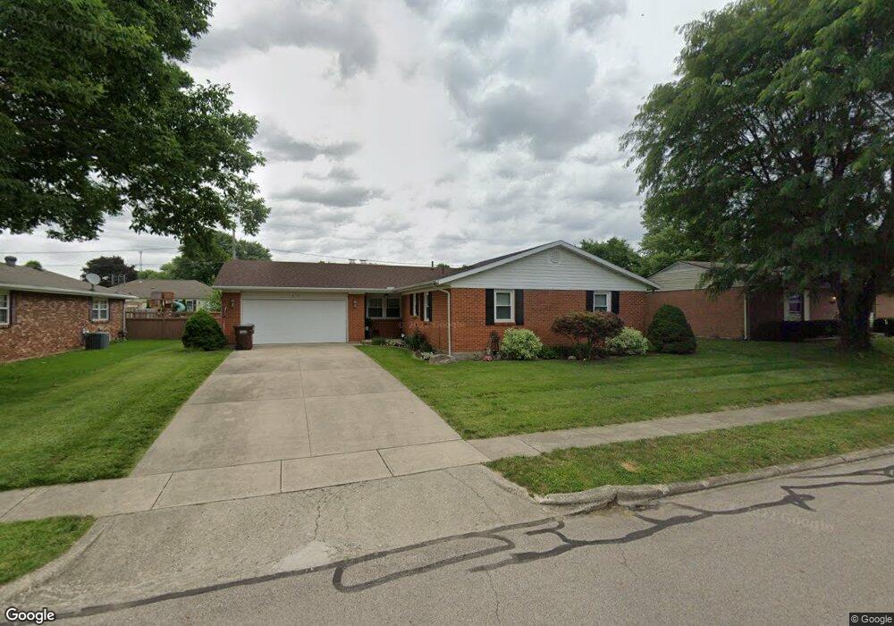 677 Saxony Dr, Xenia, OH 45385 - photo 1