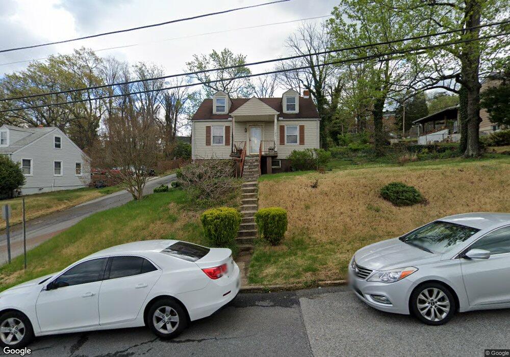 5710 Woodland Dr, Oxon Hill, MD 20745 - photo 1