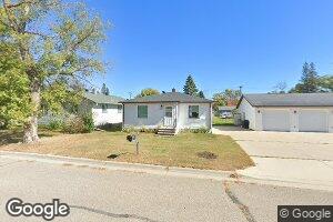 706 S Main St, Mahnomen, MN 56557