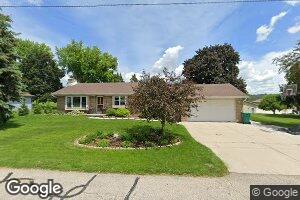 612 Elm St, Allenton, WI 53002