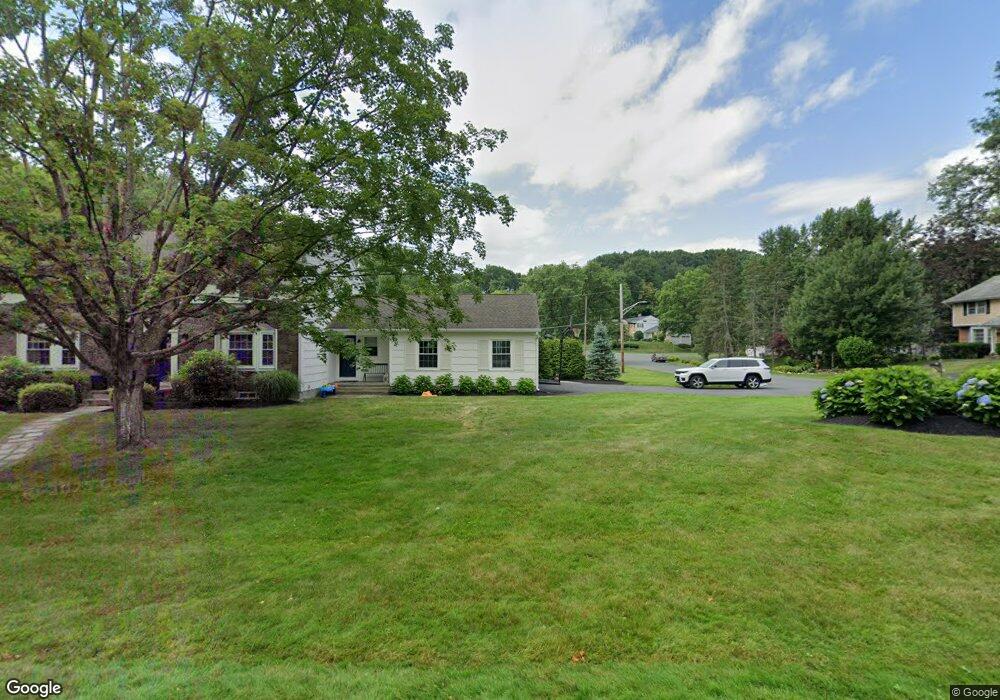 102 MacAffer Dr, Menands, NY 12204 - photo 1