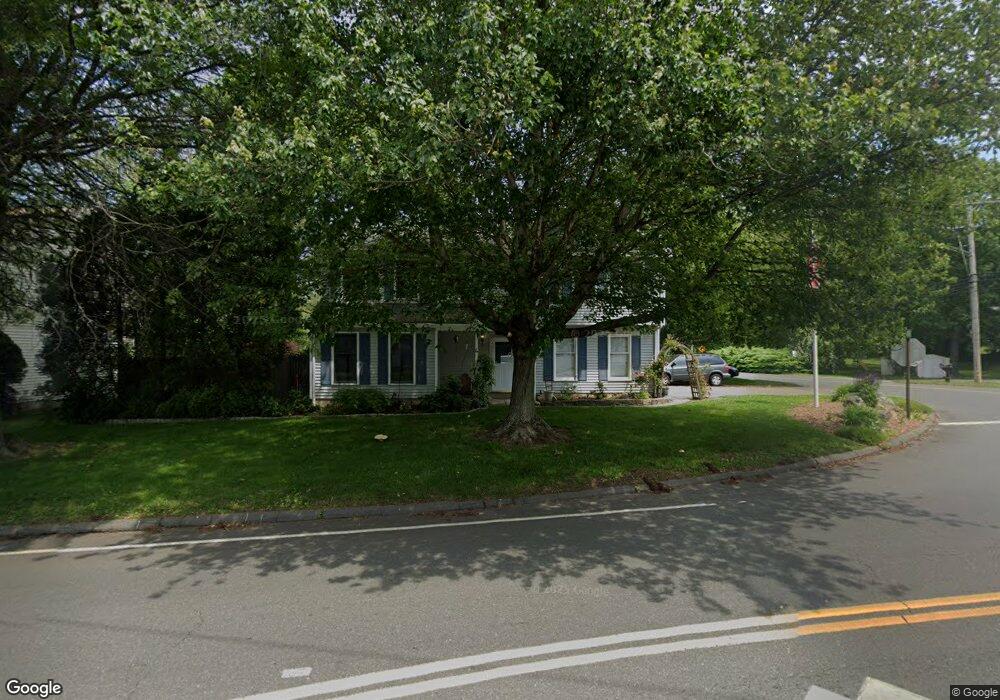 4 Pepes Farm Rd, Milford, CT 06460 - photo 1