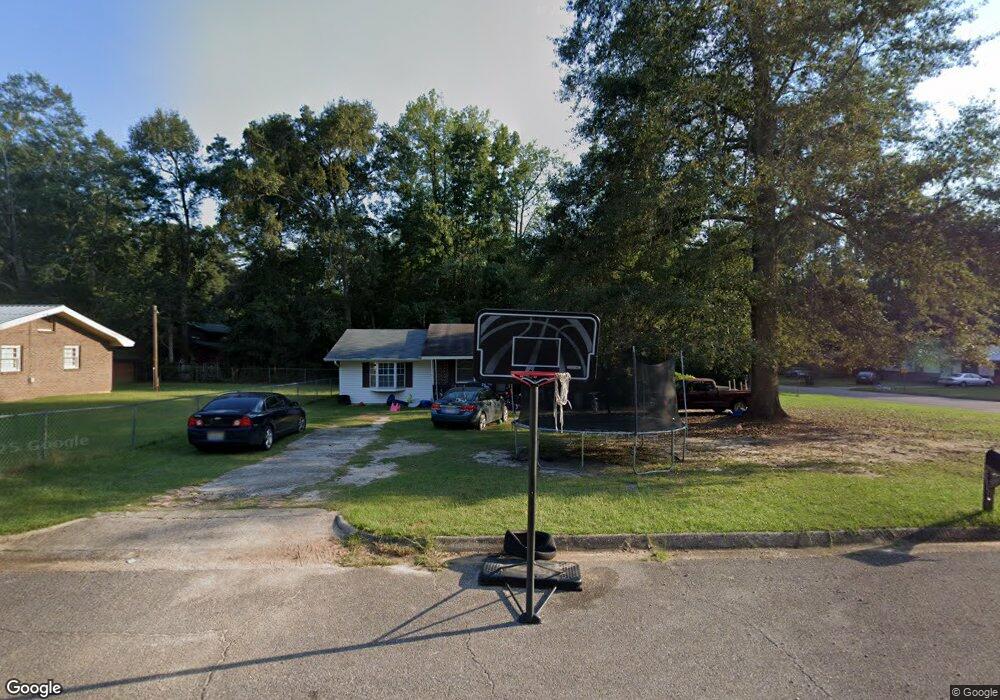 300 Stone St, Dothan, AL 36301 - photo 1