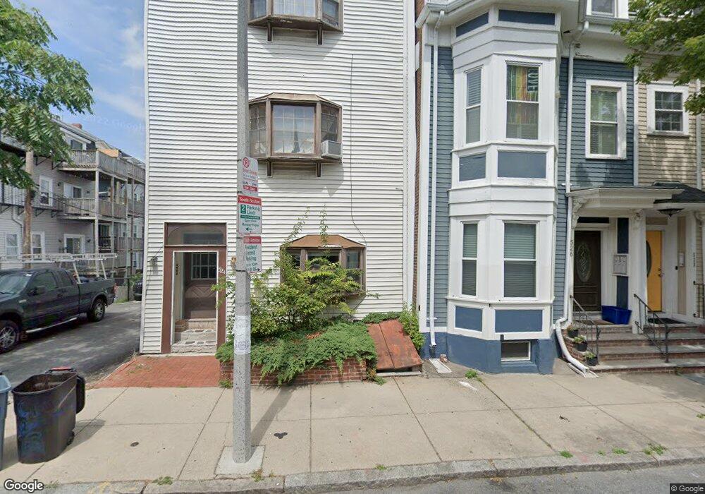 524 E 7th St, Boston, MA 02127 - photo 1