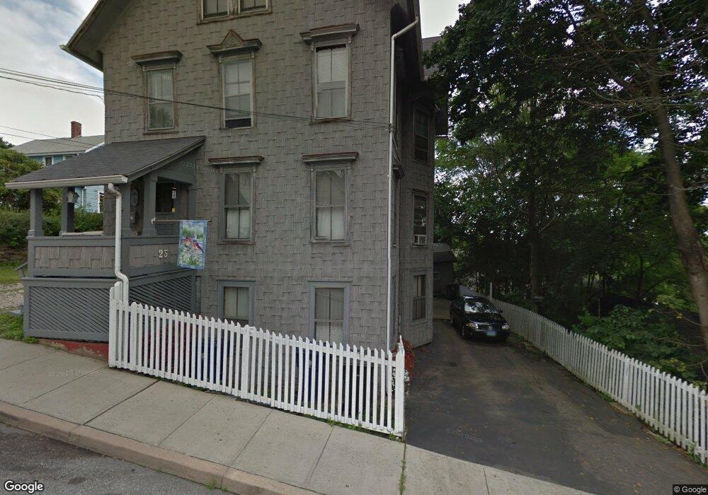 25 Spruce St, Willimantic, CT 06226 - photo 1