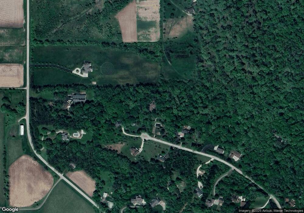 560 Echo Valley Rd, Brooklyn, WI 53521 - photo 1