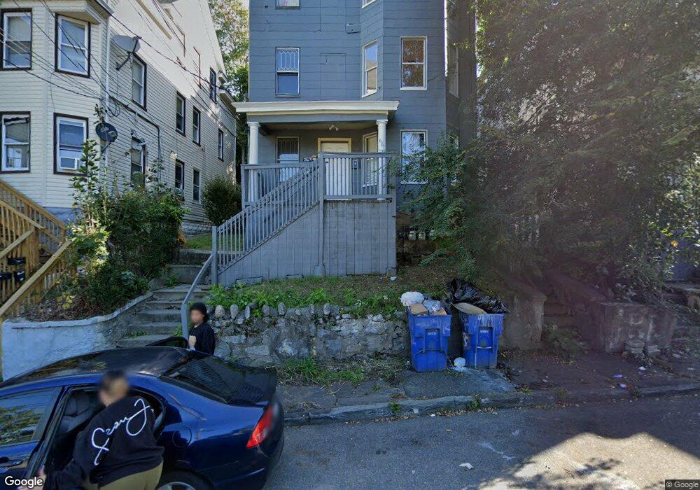 65 Lounsbury St unit 3, Waterbury, CT 06706 - photo 1