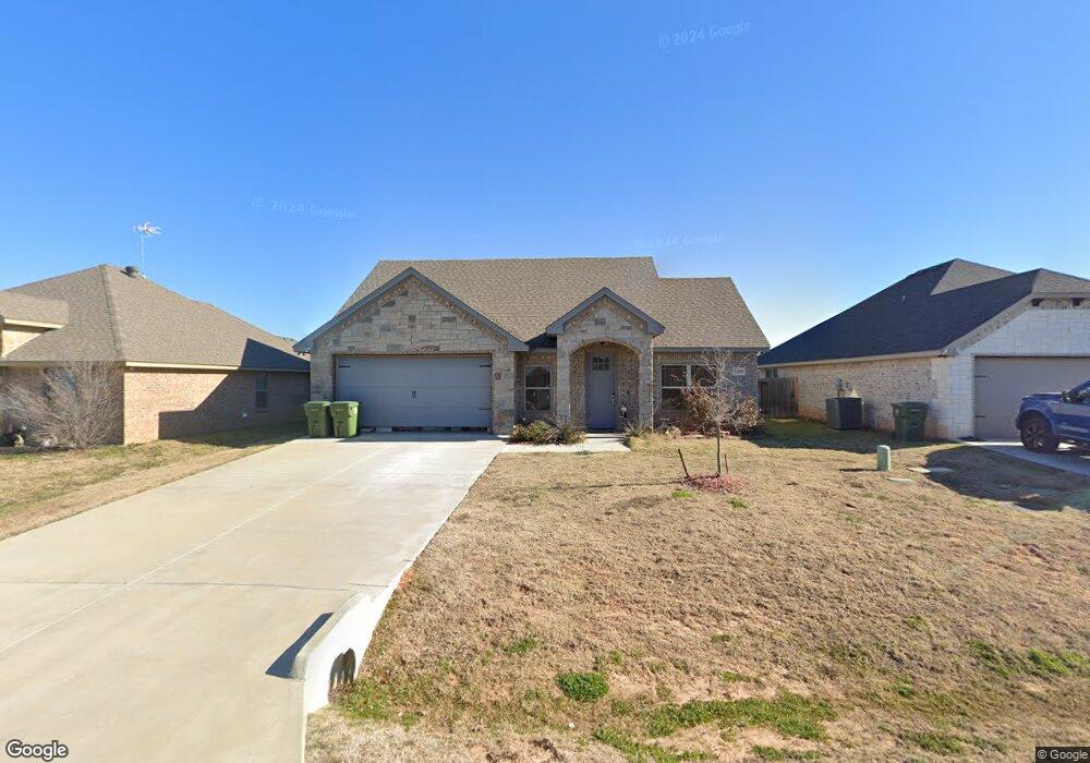 3209 Windcrest Dr, Granbury, TX 76049 - photo 1