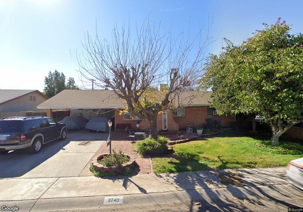 3743 W Echo Ln, Phoenix, AZ 85051 - photo 1