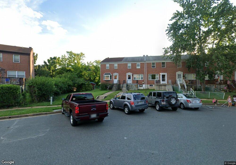 722 Seawall Rd, Essex, MD 21221 - photo 1