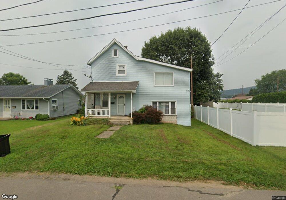 627 E 4th St, Berwick, PA 18603 - photo 1