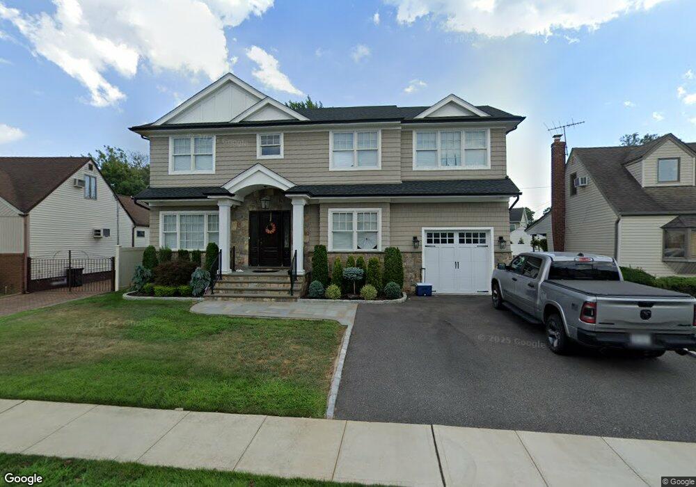 799 Forte Blvd, Franklin Square, NY 11010 - photo 1