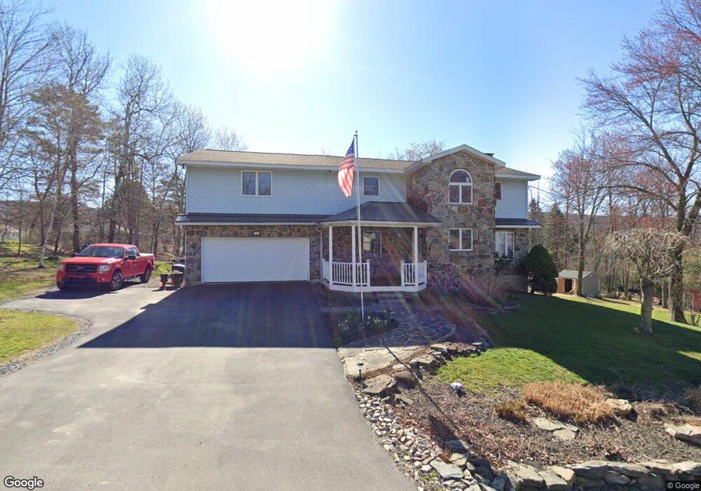 1671 Lisa Ln, Clarks Summit, PA 18411 - photo 1