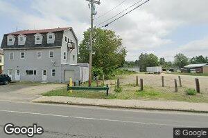 17 Weld St, Dixfield, ME 04224