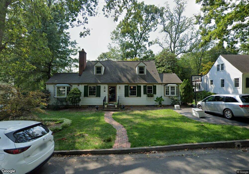 611 N Oak St, Falls Church, VA 22046 - photo 1