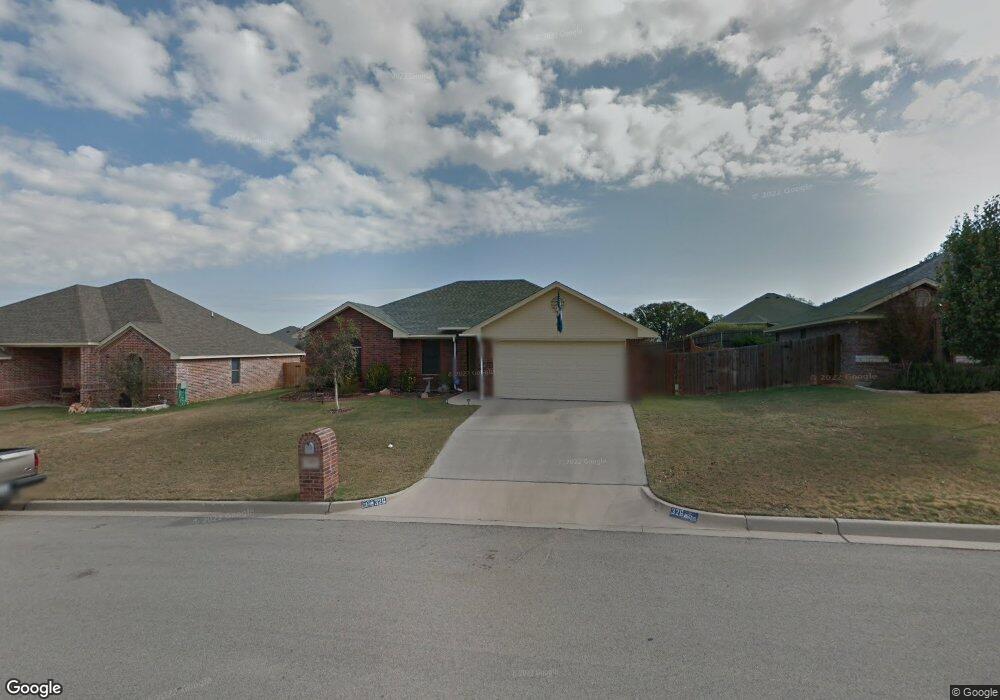 326 Carlisle Dr, Weatherford, TX 76085 - photo 1