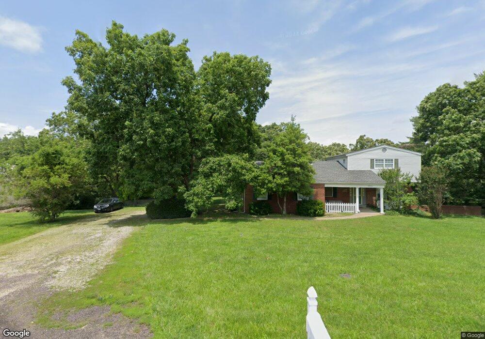 2724 Wycliff Dr, Farmington, MO 63640 - photo 1