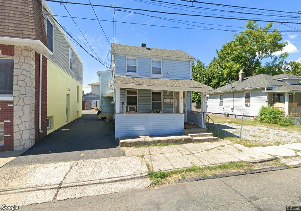 221 Washington Ave, Hackensack, NJ 07601 - photo 1