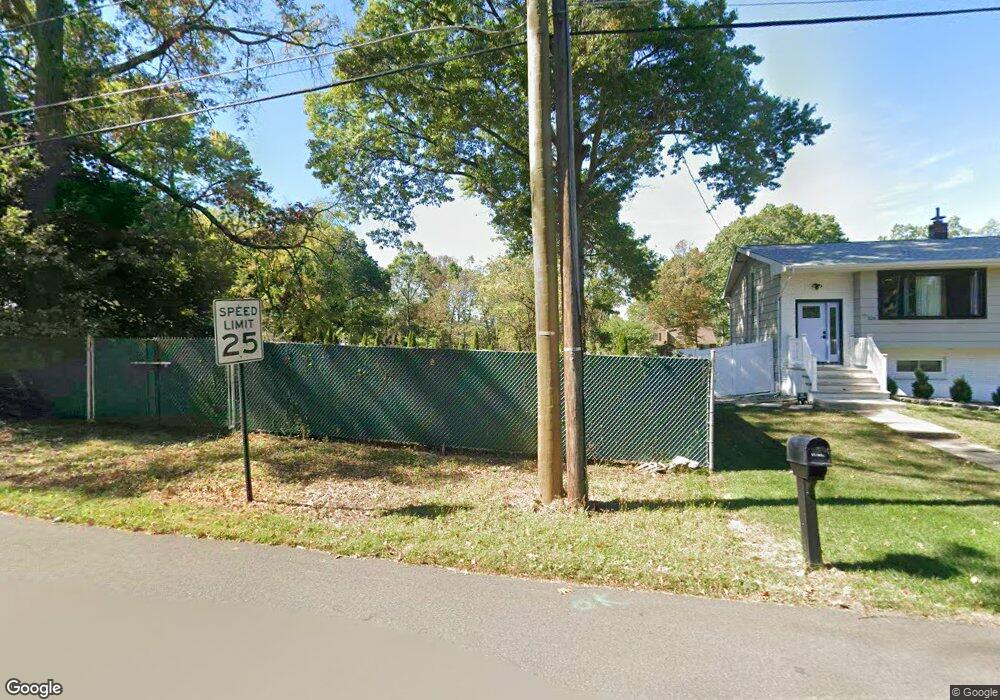 528 Garfield Ave, Franklin Township, NJ 08873 - photo 1