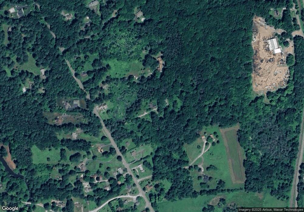 272 N Plain Rd, Housatonic, MA 01236 - photo 1