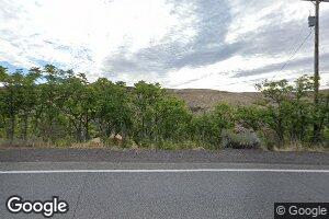 390 1st St, Maupin, OR 97037