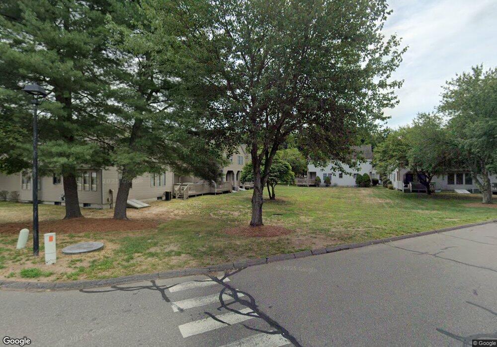 4 Elm Meadows, Enfield, CT 06082 - photo 1