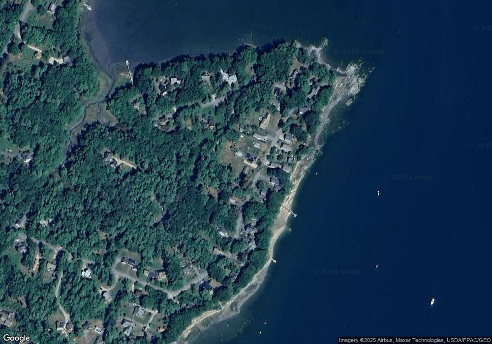 97 Maquoit Dr, Freeport, ME 04032 - photo 1