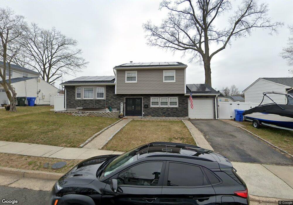 10 Varady Dr, Fords, NJ 08863 - photo 1