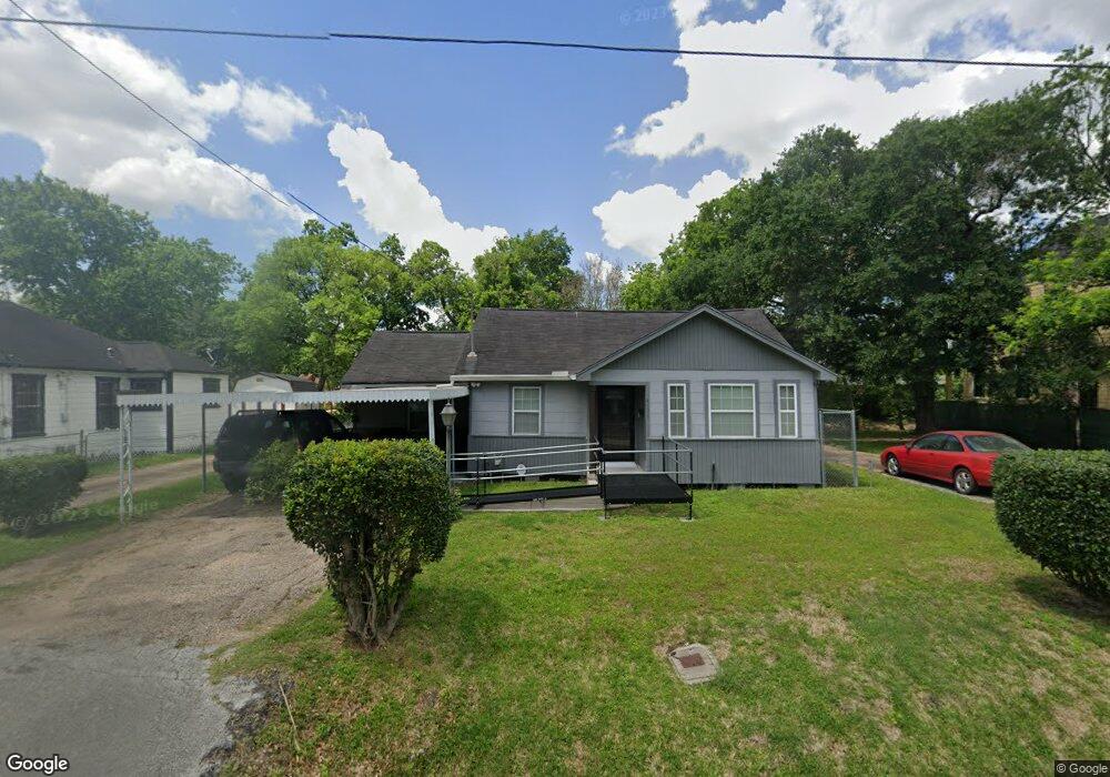 4103 Castor St, Houston, TX 77022 - photo 1