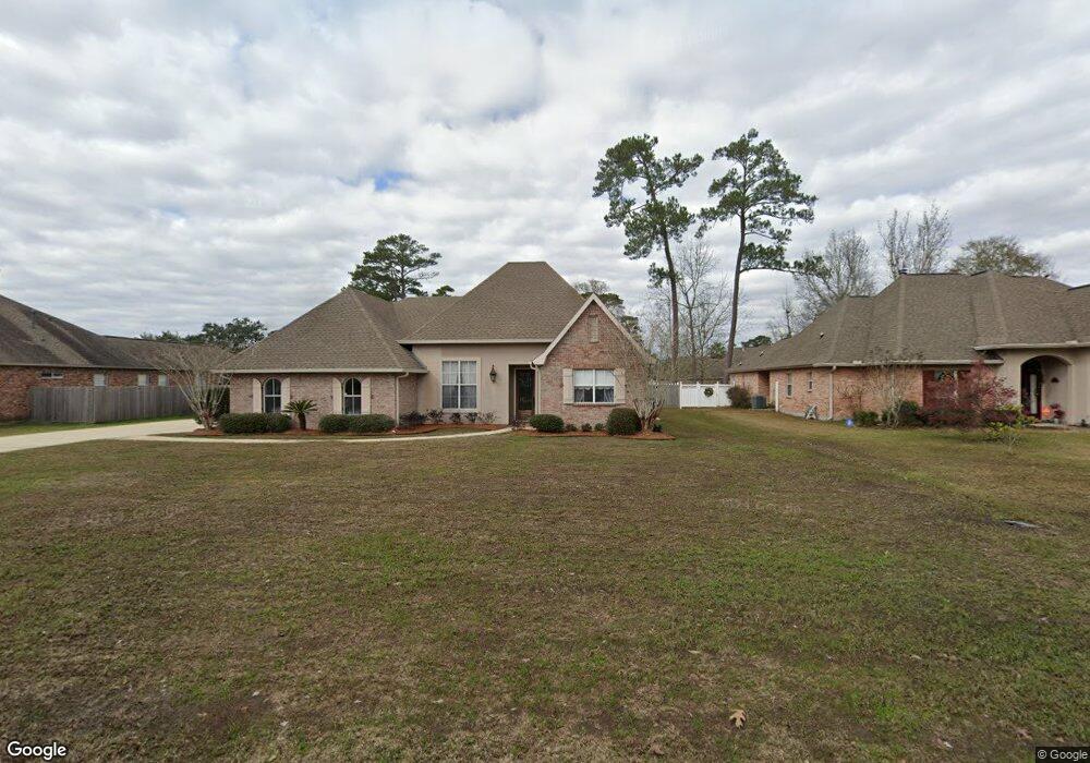 549 Winbourne Dr, Slidell, LA 70461 - photo 1