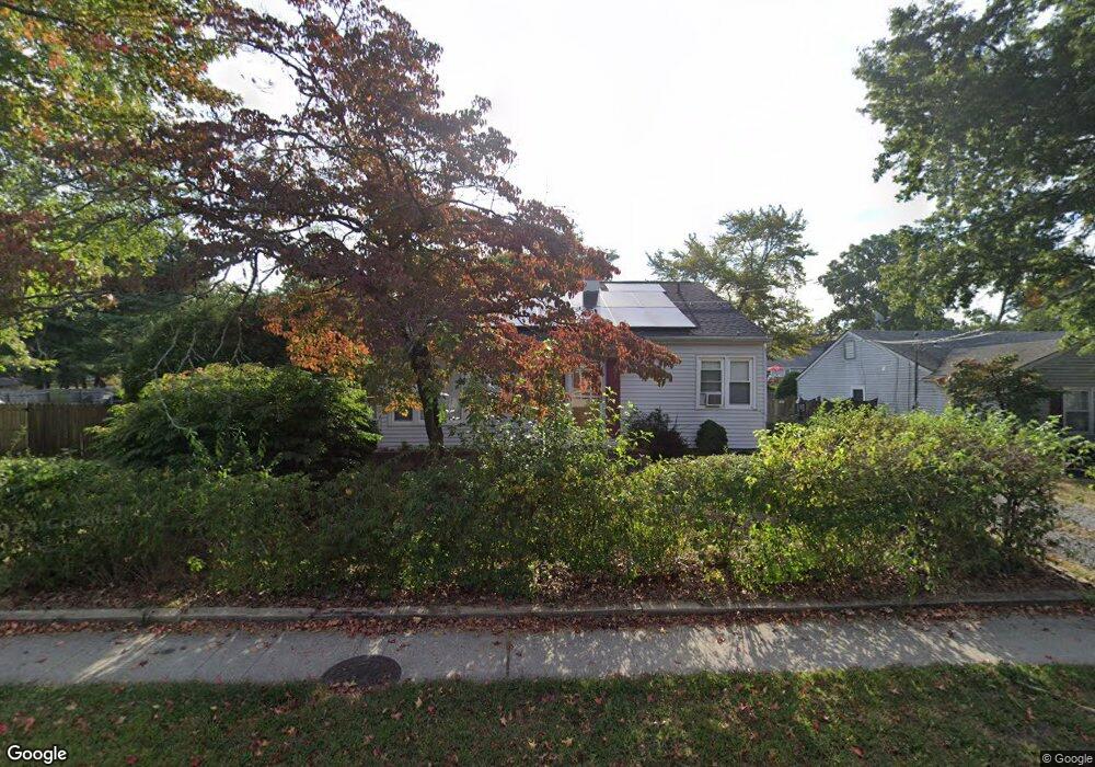 904 Palmer Ave, Middletown, NJ 07748 - photo 1