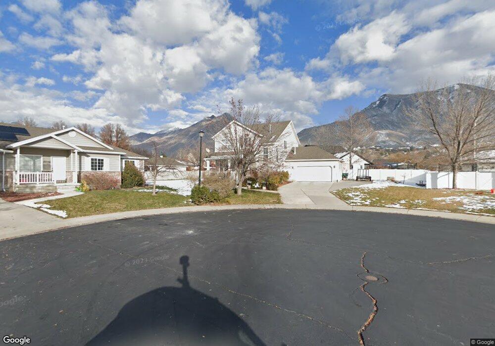10388 N Bridgewater Cir, Cedar Hills, UT 84062 - photo 1