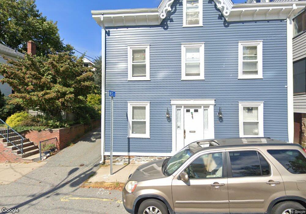 18 Perry St unit A, Newport, RI 02840 - photo 1