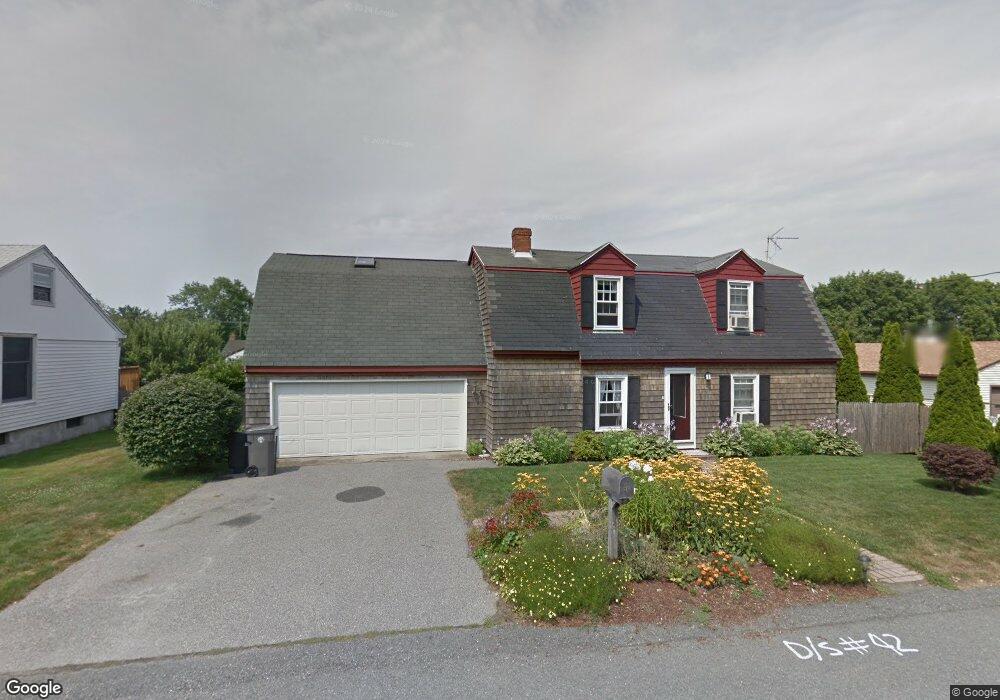 42 Underwood Ln, Middletown, RI 02842 - photo 1